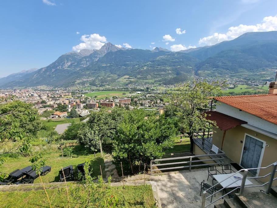 Casa Le Vignole - Aosta Villa ภายนอก รูปภาพ