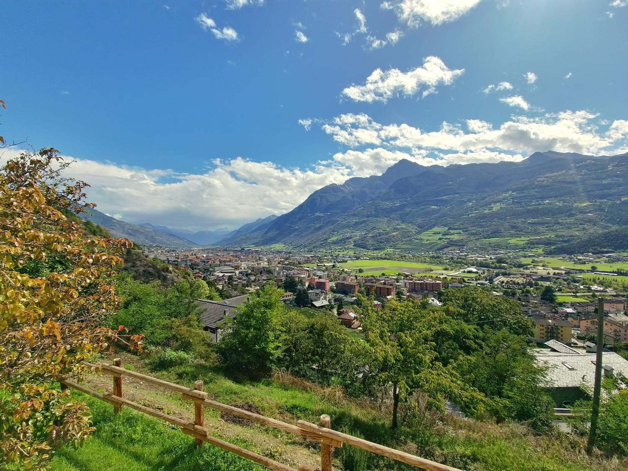 Casa Le Vignole - Aosta Villa ภายนอก รูปภาพ